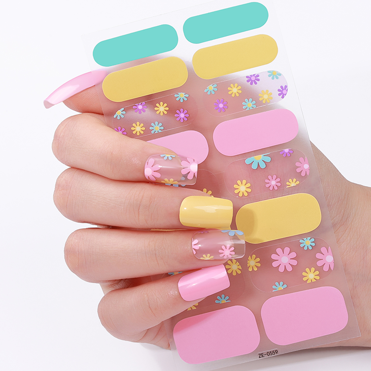 16tips DIY Baking-Free Nail St - Full Cover Adhesive recensione e prezzo